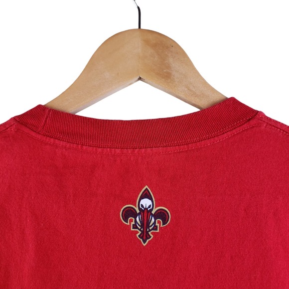 Adidas Men's New Orleans Pelicans NBA Anthony Davis T-Shirt Size Large Red - Picture 10 of 15